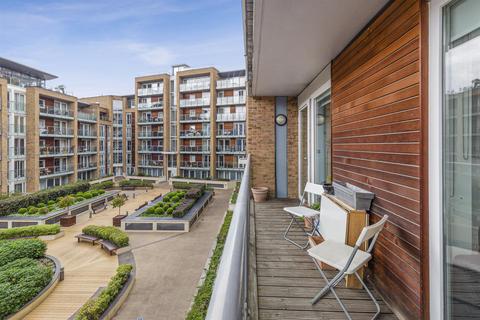 1 bedroom flat to rent, Viridian Apartments, 75 Battersea Park Road, Nine Elms, London, SW8