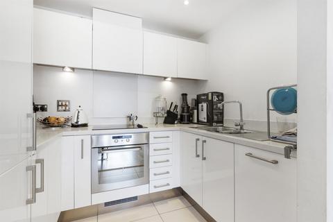 1 bedroom flat to rent, Viridian Apartments, 75 Battersea Park Road, Nine Elms, London, SW8