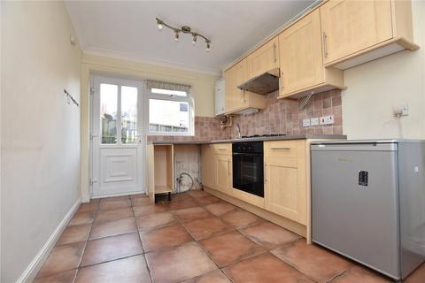 2 bedroom townhouse for sale, School Street, Churwell, Leeds, West Yorkshire