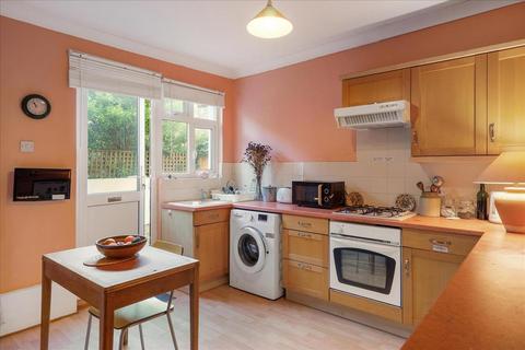 2 bedroom maisonette for sale, Wardo Avenue , Fulham, SW6