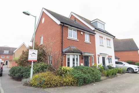 3 bedroom semi-detached house to rent, Yarrow Walk, Red Lodge, Bury St Edmunds