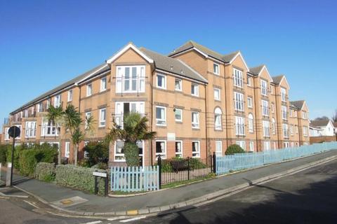 2 bedroom apartment to rent, Currie Road, Sandown