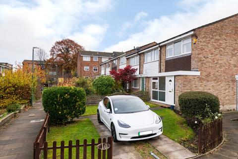 4 bedroom end of terrace house to rent, Langford Place, Sidcup, DA14