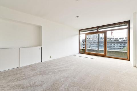 2 bedroom apartment for sale, Speed House, London EC2Y