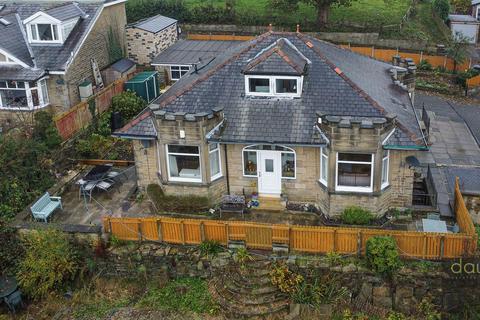 5 bedroom detached house to rent, Coach Road, Ripponden