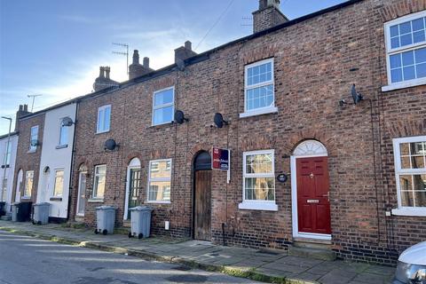 2 bedroom terraced house for sale, St. Georges Street, Macclesfield