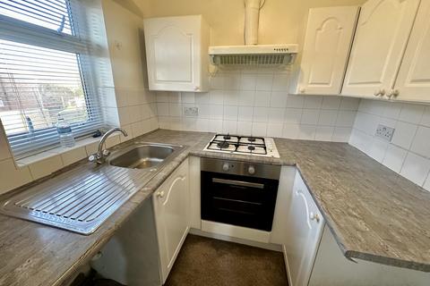 2 bedroom flat to rent, 192, Cowley Road, Uxbridge, UB8