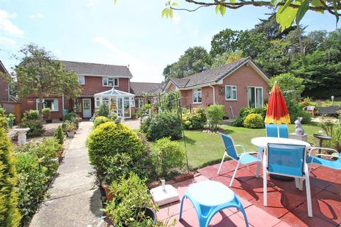 4 bedroom detached house for sale, Packsfield Lane, Wootton Bridge, Ryde