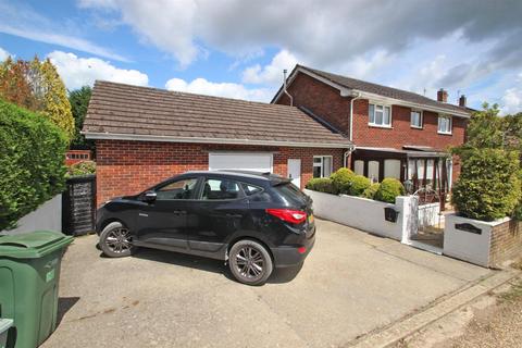 4 bedroom detached house for sale, Packsfield Lane, Wootton Bridge, Ryde