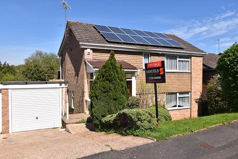 42 Aldrin Road, Exeter, EX4 5DN