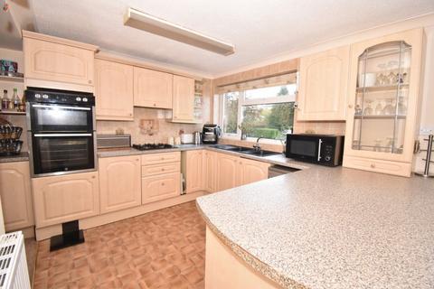 42 Aldrin Road, Exeter, EX4 5DN