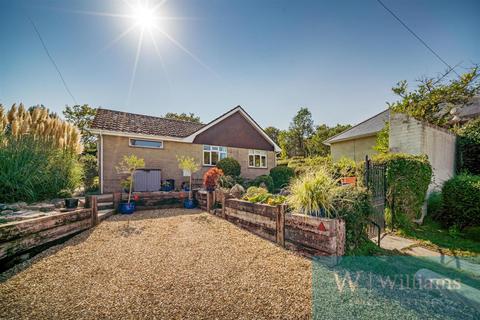 4 bedroom detached bungalow for sale, Augusta Road, Ryde