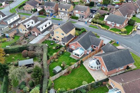 3 bedroom detached bungalow for sale, Nunburnholme Avenue, North Ferriby