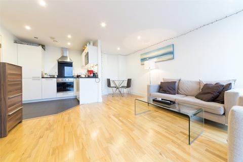 2 bedroom apartment for sale, Distillery Tower, London SE8