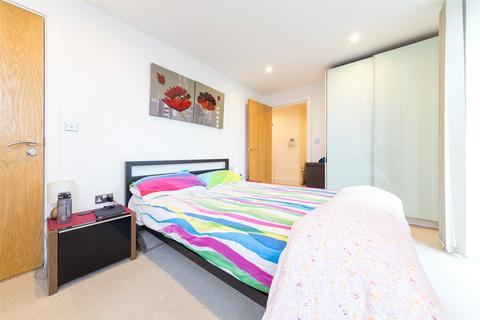 2 bedroom apartment for sale, Distillery Tower, London SE8