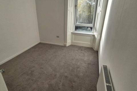 2 bedroom flat to rent, Albert Drive, Pollokshields