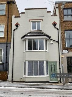 4 bedroom terraced house to rent, George Street, Ramsgate, Kent