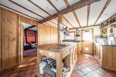 4 bedroom cottage for sale, Bushey Village,  Hertfordshire,  WD23