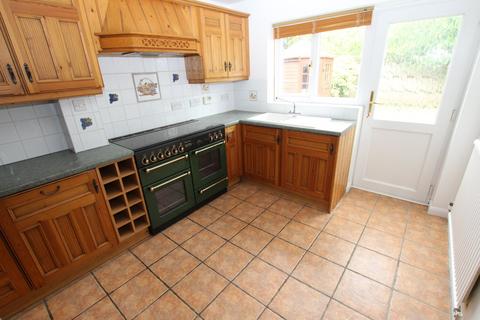 3 bedroom link detached house to rent, Coriander Way, Reading RG6