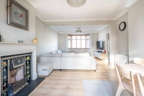 4 bedroom end of terrace house for sale, Farmilo Road, Walthamstow, London, E17