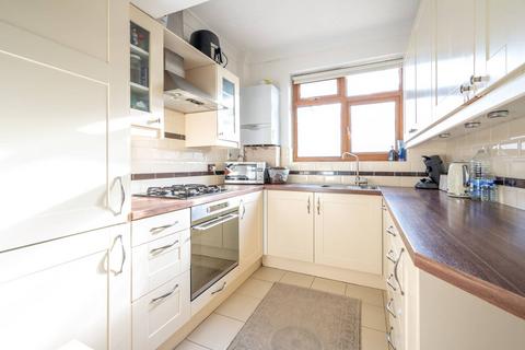 4 bedroom end of terrace house for sale, Farmilo Road, Walthamstow, London, E17