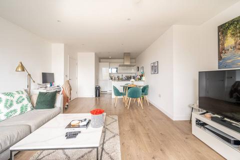 1 bedroom flat for sale, Avenir House, Stratford, London, E15