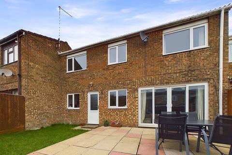 3 bedroom terraced house for sale, Rodborough Close, Worcester, Worcestershire, WR4