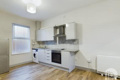 2 bedroom flat to rent, Stoney Stanton Road, Coventry, CV6