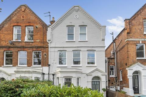 2 bedroom flat for sale, Ferme Park Road, Stroud Green