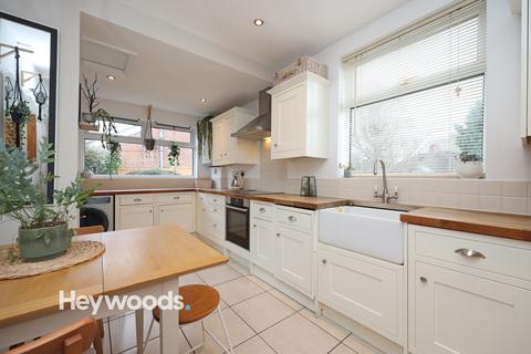 3 bedroom semi-detached house for sale, Beresford Crescent, Westlands, Newcastle-under-Lyme