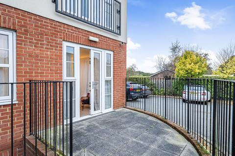 2 bedroom apartment for sale, Culverden Park Road, Kent TN4