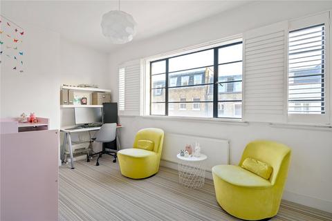 123 Asteys Row, London, N1 2AR
