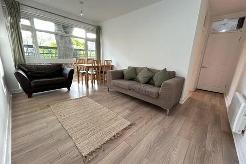 2 bedroom flat for sale, The Beeches, Manchester