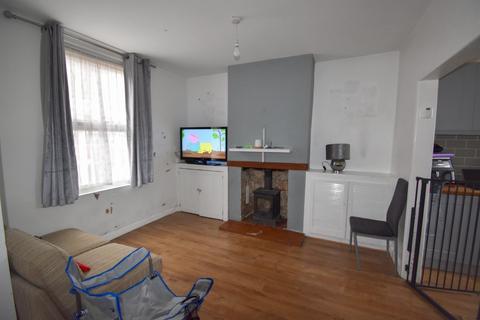 3 bedroom terraced house for sale, East Street, Ashford