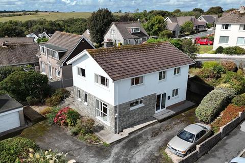 4 bedroom detached house for sale, Lady Park, Tenby