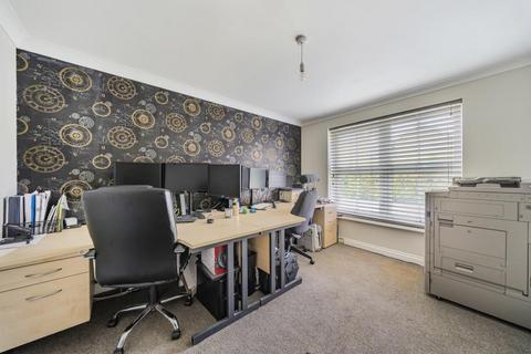 4 bedroom detached house for sale, Swindon,  Wiltshire,  SN25