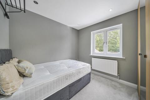 4 bedroom detached house for sale, Swindon,  Wiltshire,  SN25