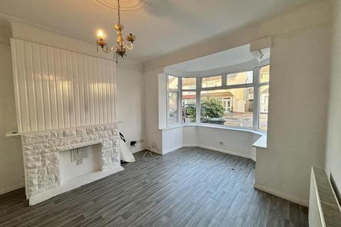 3 bedroom semi-detached house for sale, Seaforth Grove, Southend-on-Sea