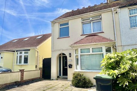 3 bedroom semi-detached house for sale, Seaforth Grove, Southend-on-Sea