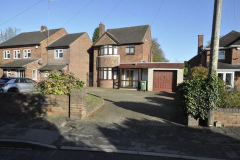 3 bedroom detached house to rent, Barnett Lane, Kingswinford