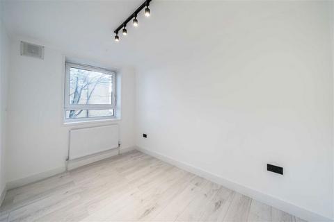 3 bedroom flat for sale, Hendre Road, London SE1