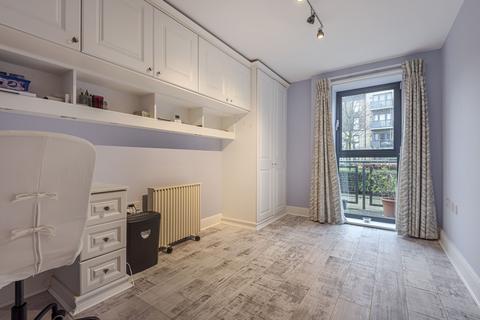 2 bedroom flat to rent, Spa Road, London, SE16