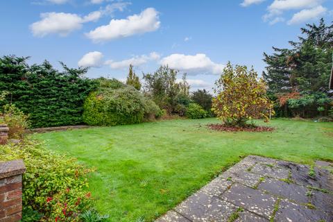 2 bedroom detached bungalow for sale, Bernards Way, Flackwell Heath, HP10