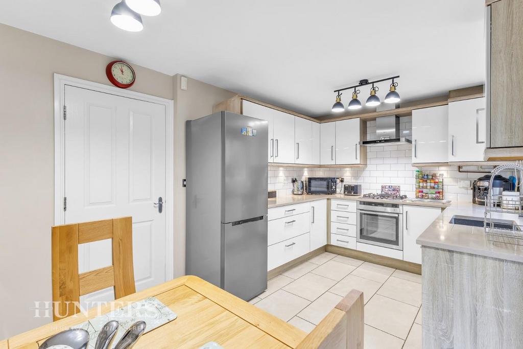 Dining kitchen