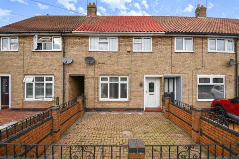 3 bedroom terraced house for sale, Lymington Garth, Hull