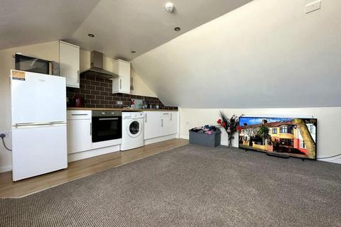 2 bedroom flat for sale, Honestone Street, Bideford, EX39