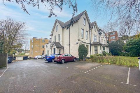 1 bedroom flat for sale, Knyveton Road, Bournemouth, BH1