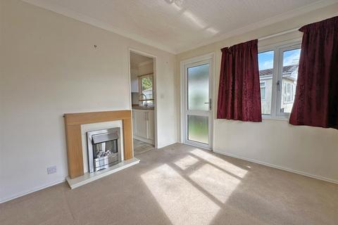 2 bedroom park home for sale, Folly Lane, East Cowes