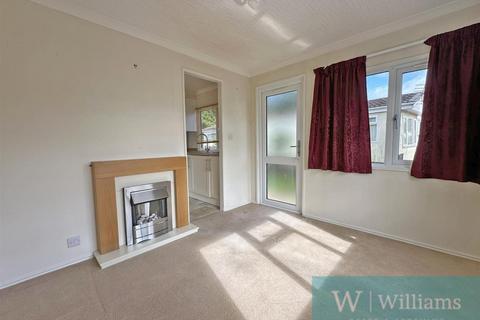 2 bedroom park home for sale, Folly Lane, East Cowes