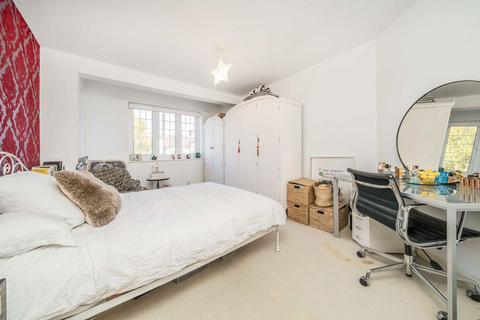 94 Orme Road, Kingston Upon Thames, KT1 3SB